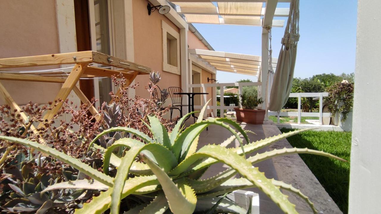 Le Zagare Di Vendicari Villa Lido di Noto Luaran gambar